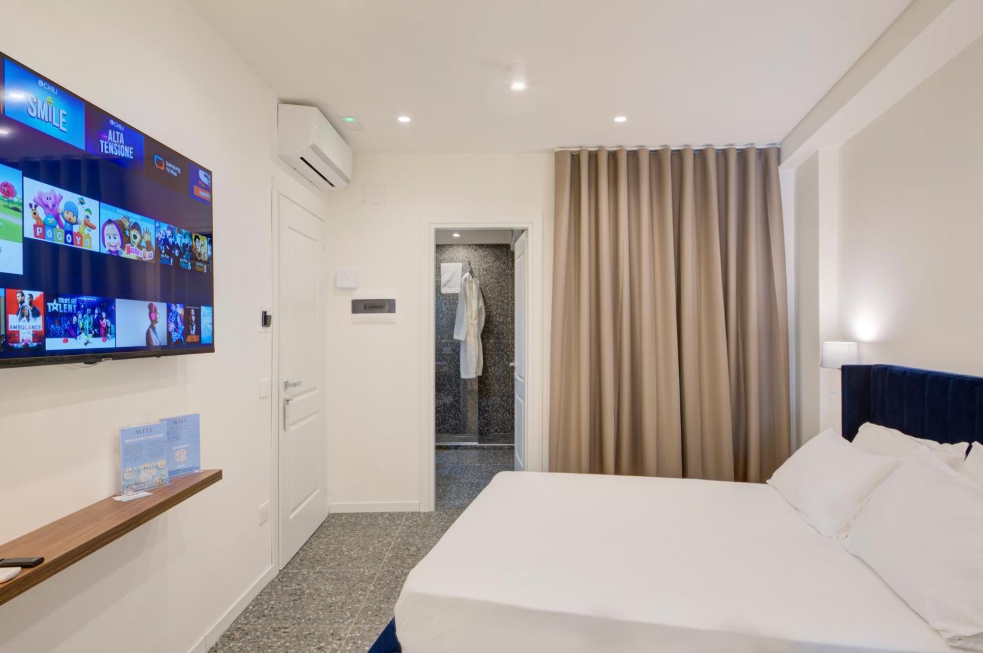 نابولي Well Suites - Piazza Dei Martiri المظهر الخارجي الصورة